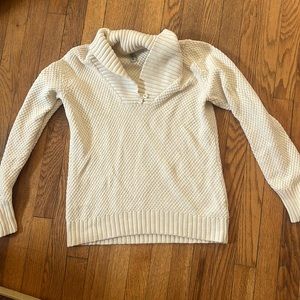 Cream colored sweater, caslon brand, size women’s M